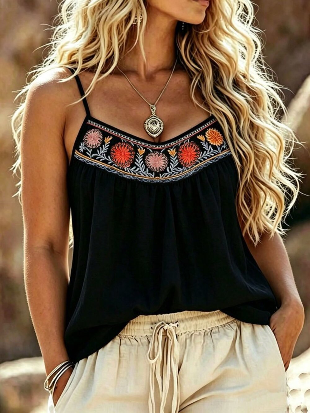 Black Casual Women's Plus Size Floral Print Camisole Tank Top